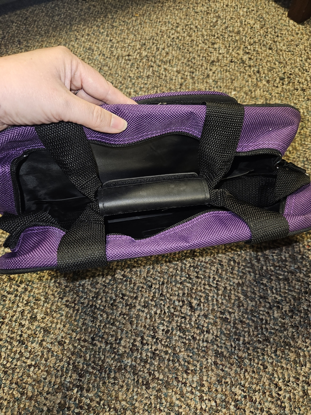 U.S. Traveler US5600 Rio 21" Carry-On Upright Carry-On Travel Tote NWT Purple - Picture 4 of 12